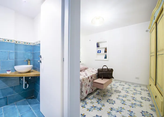 200mt From The Beach,parking Apartamento Praiano