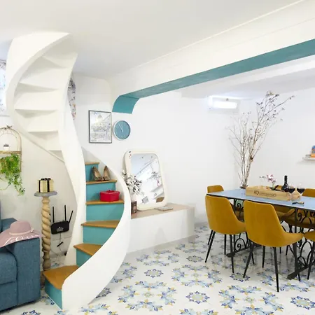200mt From The Beach,parking Apartamento Praiano